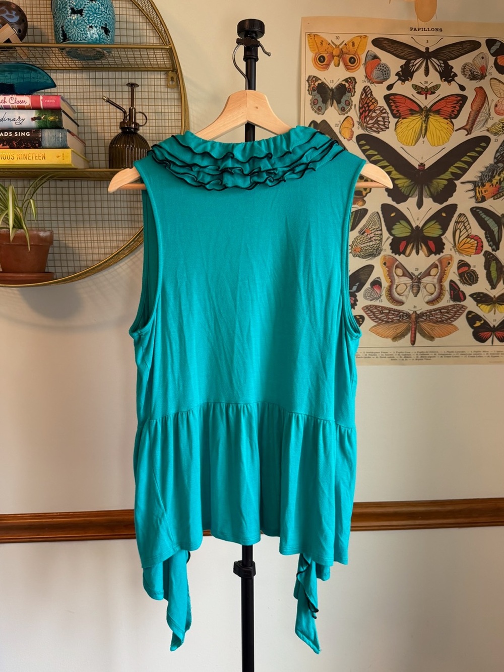 Teal Ruffled Open-Front Vest - Picture 3 of 8